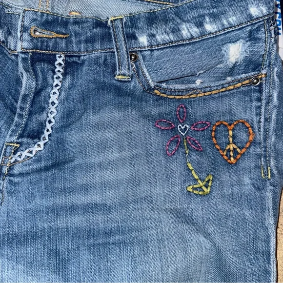 Lucky Brand Lil Maggie Peace Embroidered Flare Low Rise Jeans Size 12 31 - Picture 6 of 10